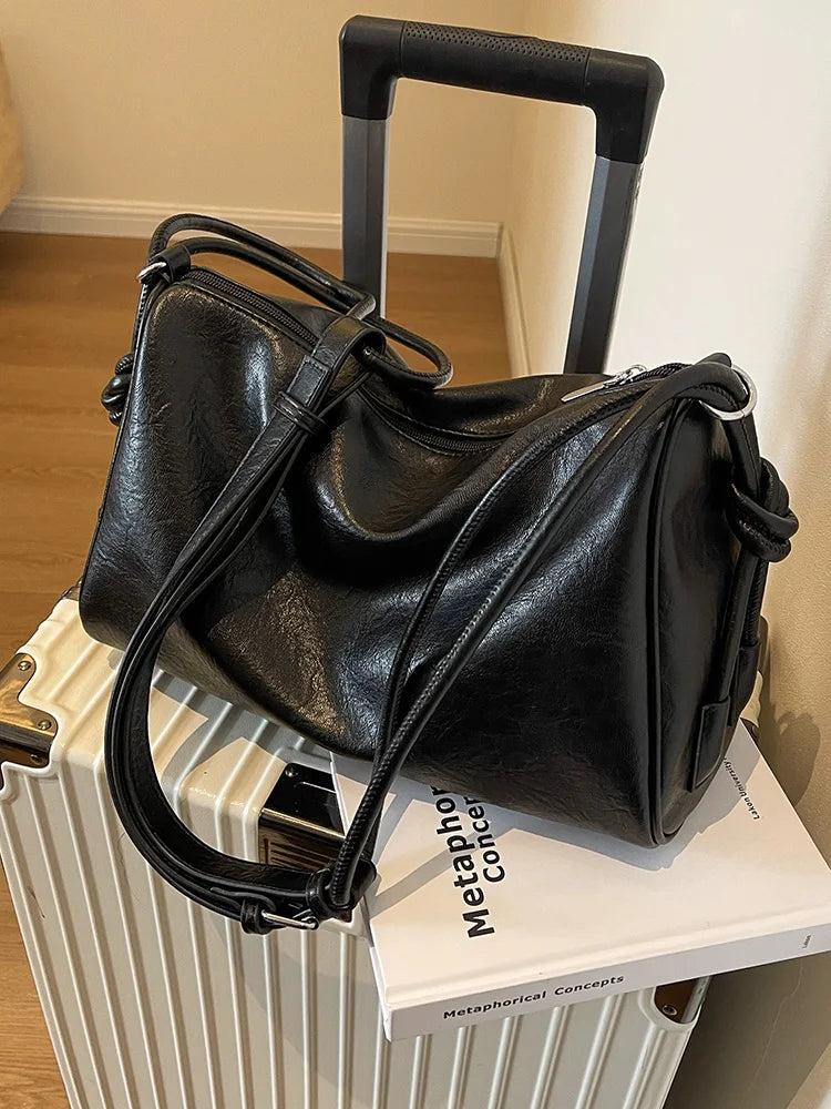 Boston Sle Large Capaci Women's Crossbody Bag 2025 New Autumn Winter Versatile Pillow Bag Commuter oulder Bag